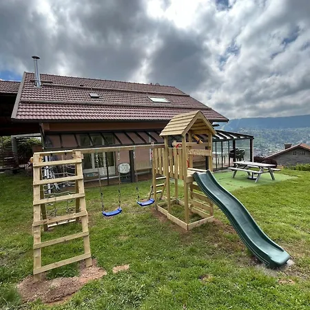 Casa de Férias Aux Balcons Des Xettes