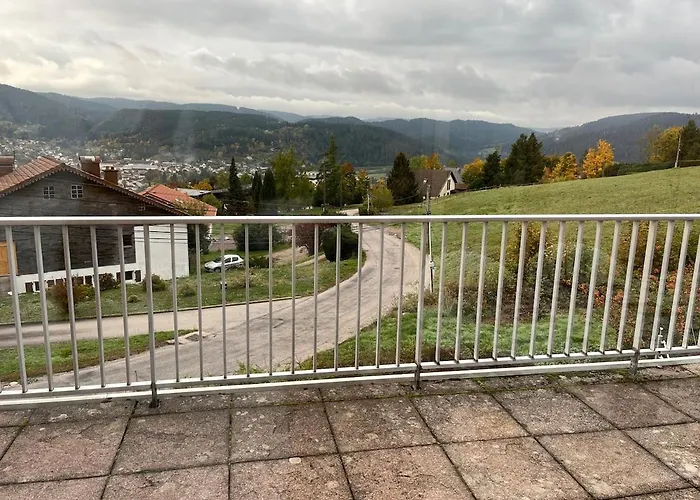 Semesterbostad Aux Balcons Des Xettes