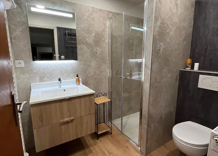 Aux Balcons Des Xettes 제라르메르